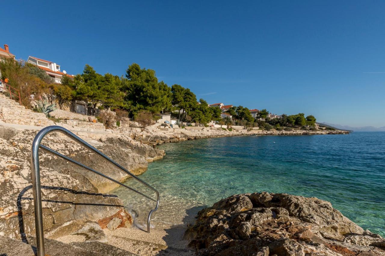 Apart Sa Terasom 250M Od Plaze,Parking,Wi Fi,Rostilj Trogir Luaran gambar