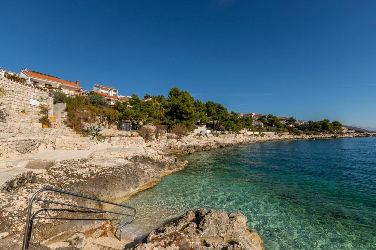 Apart Sa Terasom 250M Od Plaze,Parking,Wi Fi,Rostilj Trogir Luaran gambar
