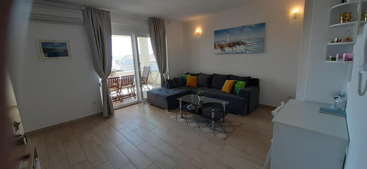 Apart Sa Terasom 250M Od Plaze,Parking,Wi Fi,Rostilj Trogir Luaran gambar